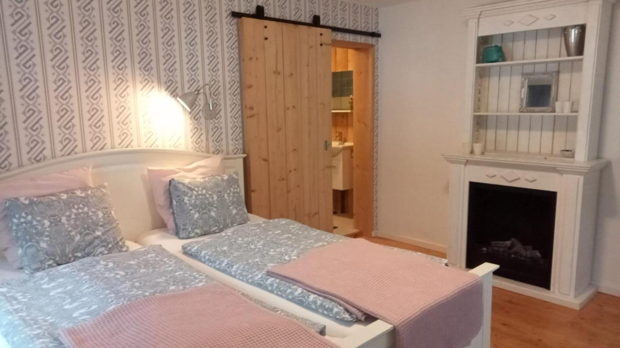 Hollands Laen Bed & Breakfast Unnaryd Bagian luar foto
